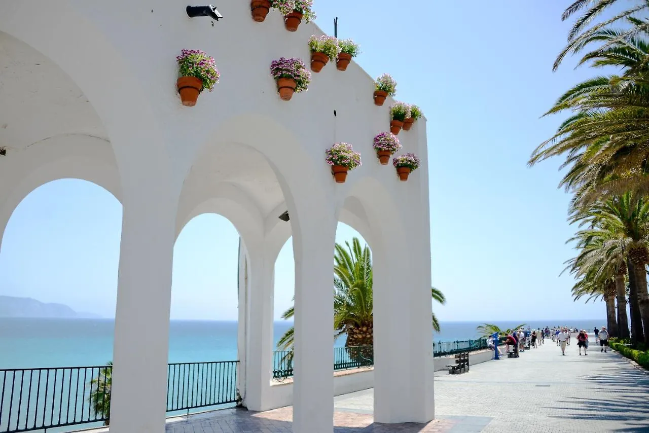 Calle Iglesia Apartment Nerja